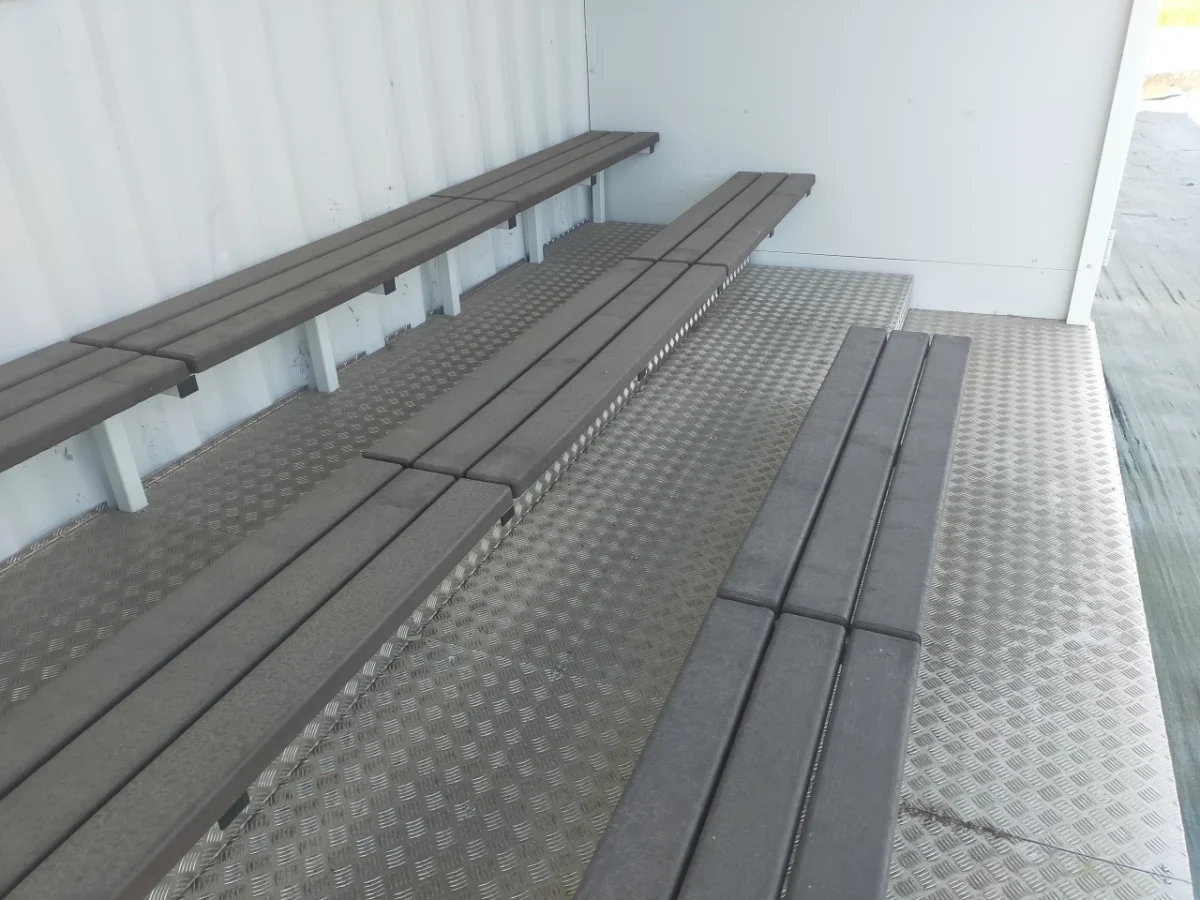 Tribunes 35 places avec local attenant de 14 m² en container de 40 pieds – Image 6