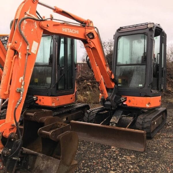 Hitachi ZX30U-2, (2008), 3.4T – occasion