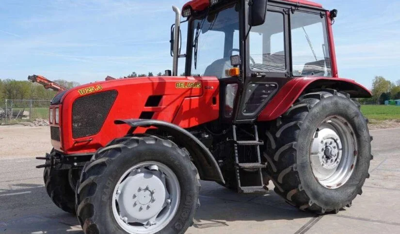 1-8-825x483-1.webp 2015 Belarus 1025.3 – Image 1