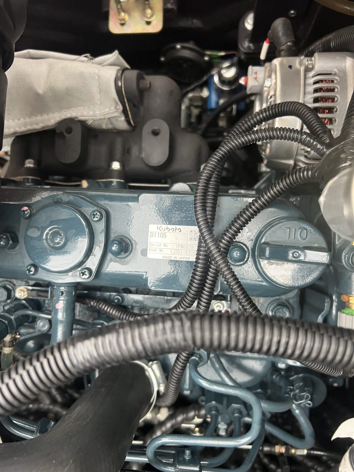 Mini Pelle Rotative Baimse 2500 kg, Moteur 3 Cylindres Kubota D1105 | Émeraude-Pelle – Image 4