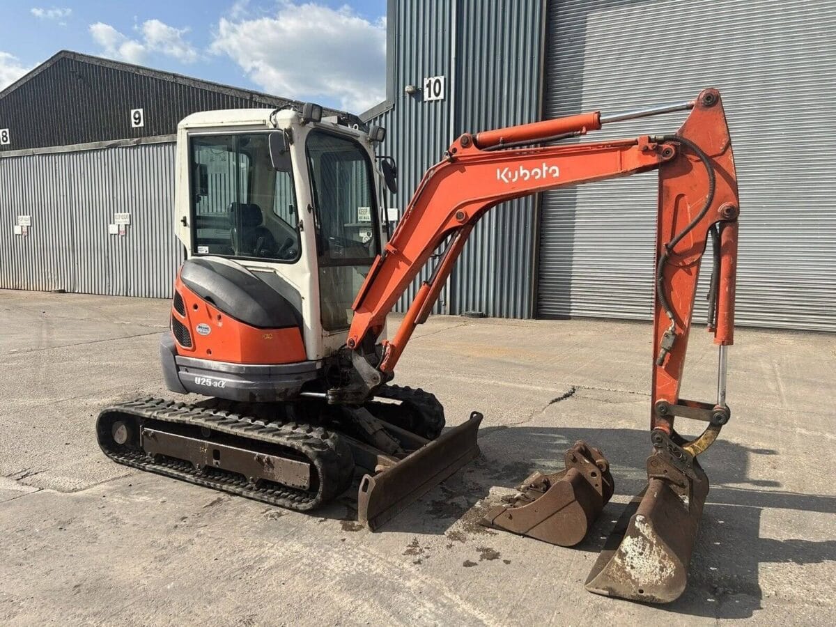 Kubota U27-4, (2018), 1578 heures, 2.7T – occasion – Image 1