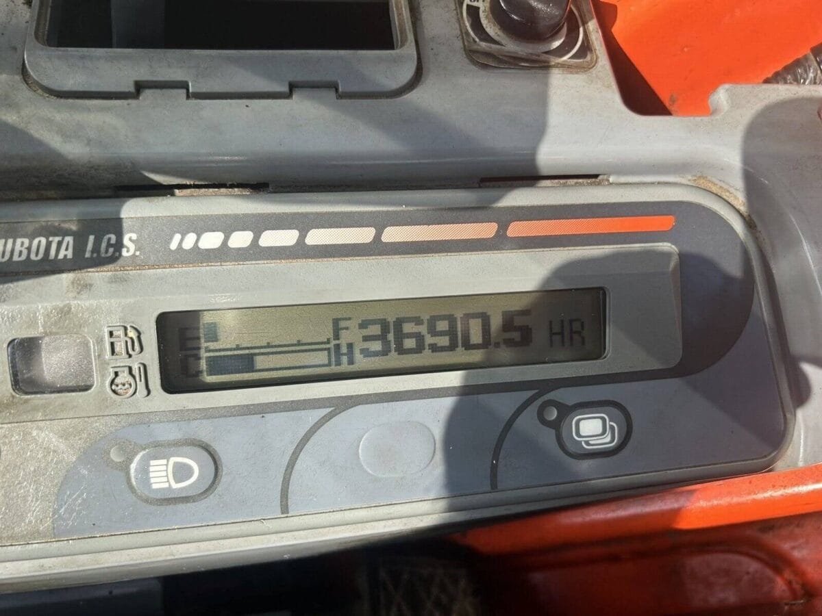 Kubota U25-3, (2008), 3600 heures, 2.6T + BRH + 3 Godets – occasion – Image 6