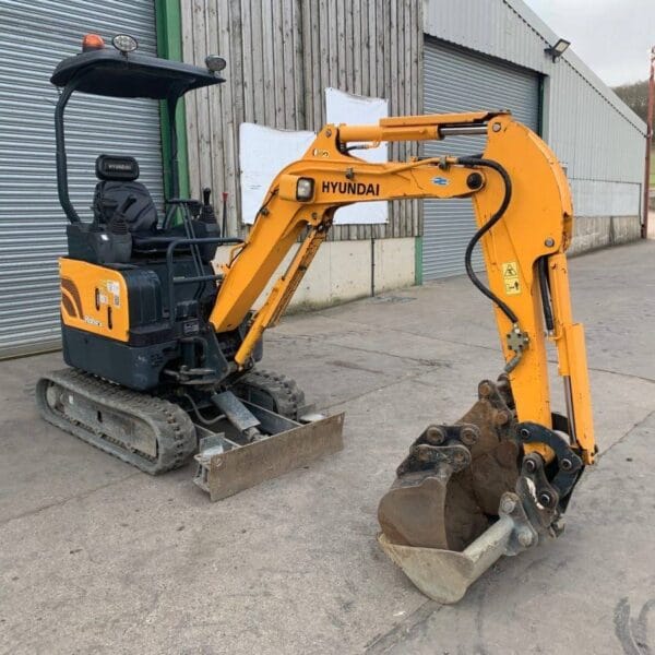 Hyundai Robex 17Z-9A, (2015), 1.7T – occasion