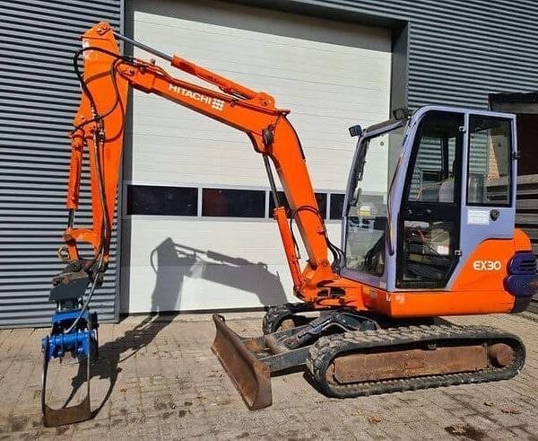 Hitachi EX30, (2006), 4568 heures, 2.97T – occasion
