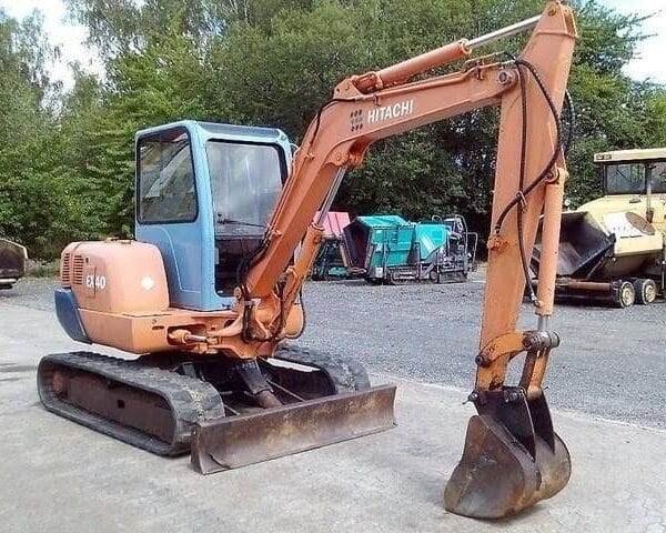 Hitachi EX40, (2000), 4600 heures + 3 Godets – occasion