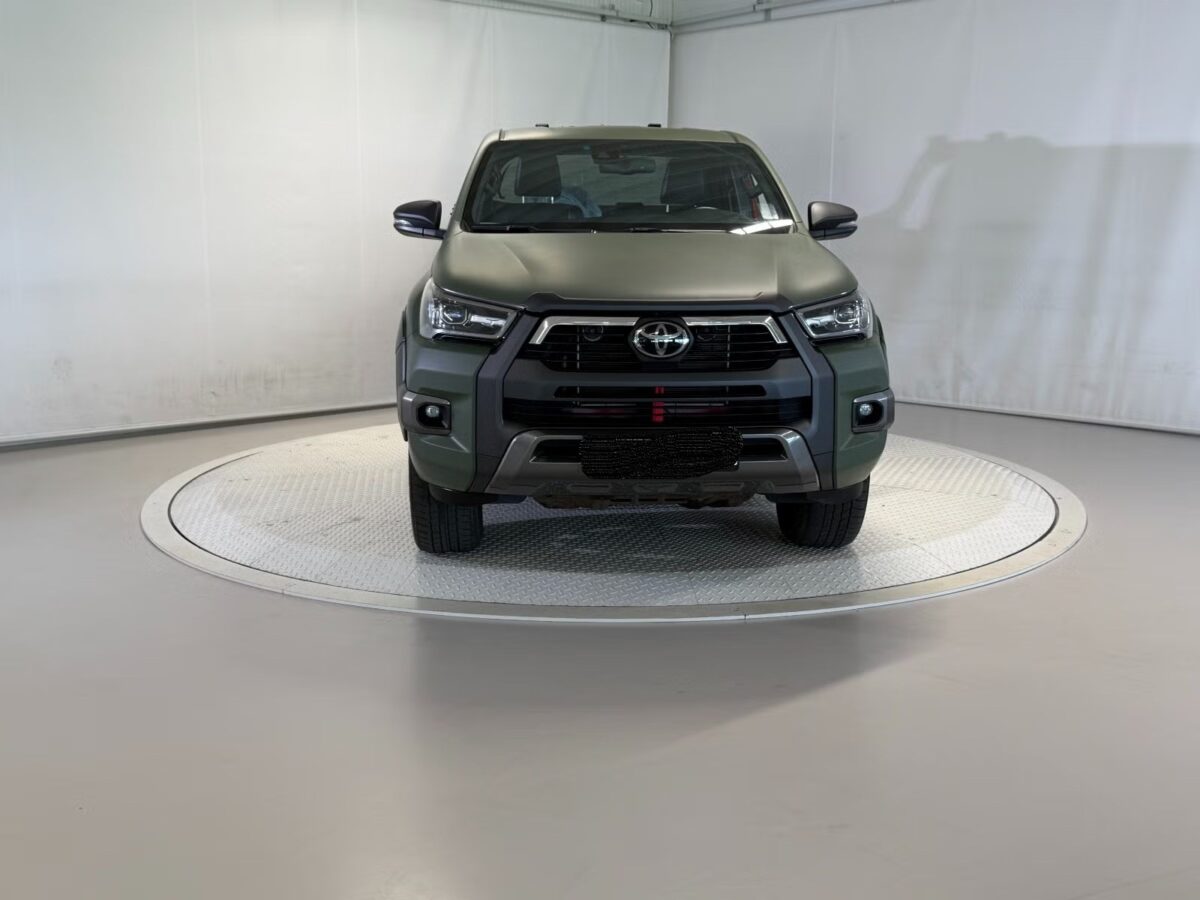 Toyota Hilux 2.8 204 ch D-CAB – Image 7
