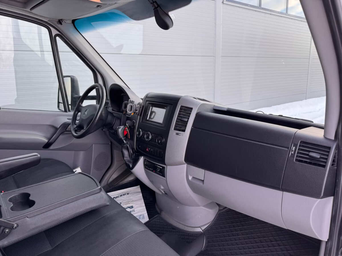 Mercedes-Benz Sprinter 519CDI 3.0l V6 – Image 5
