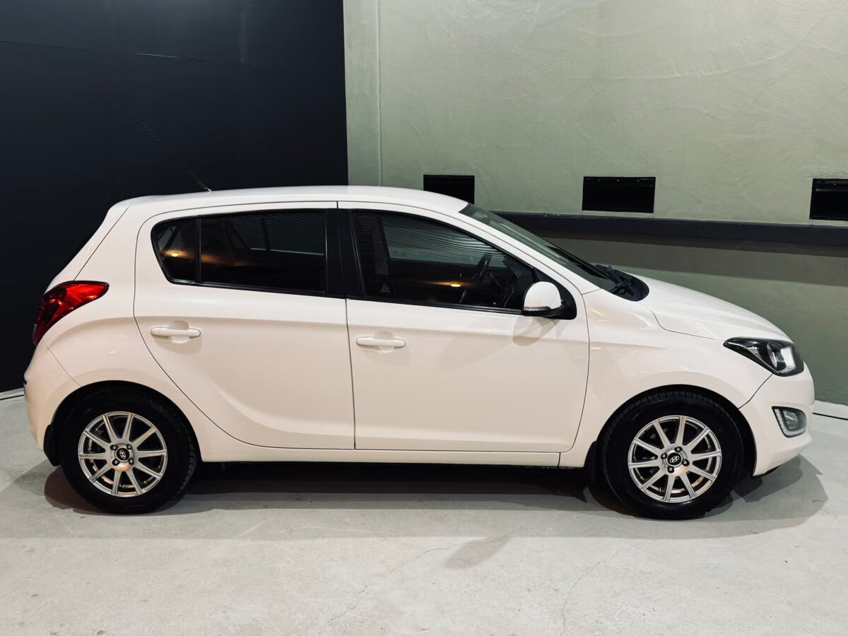 Hyundai i20 1.2 85 Edition Spéciale – Image 16