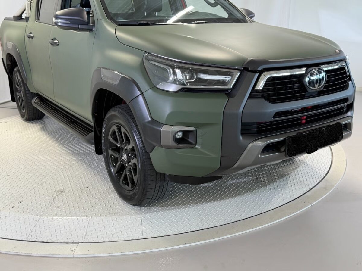Toyota Hilux 2.8 204 ch D-CAB – Image 9