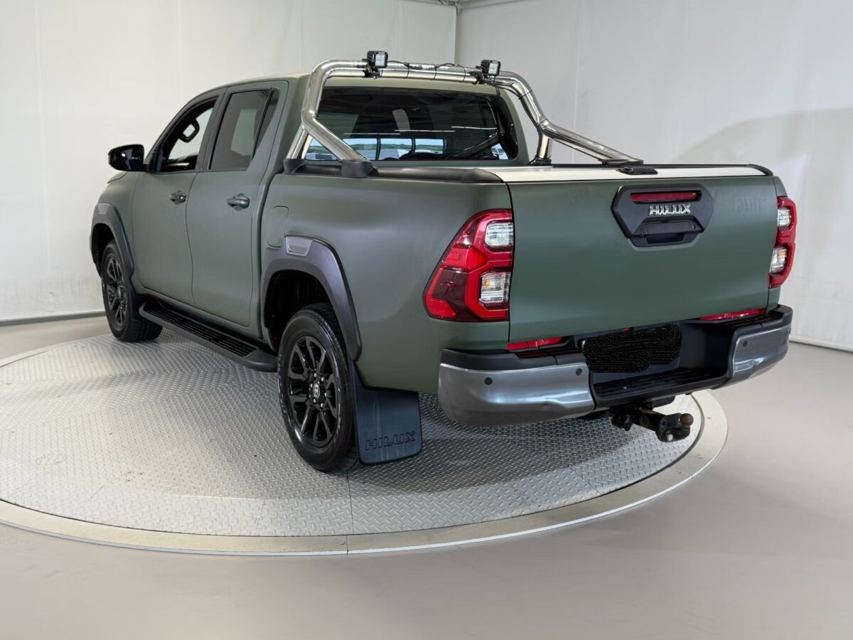 Toyota Hilux 2.8 204 ch D-CAB – Image 8
