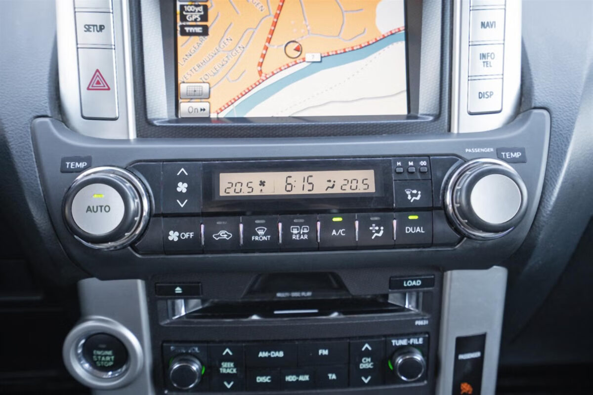 Toyota Land Cruiser Land Cruiser 5p 3.0 d-4d 190Ch – Image 14