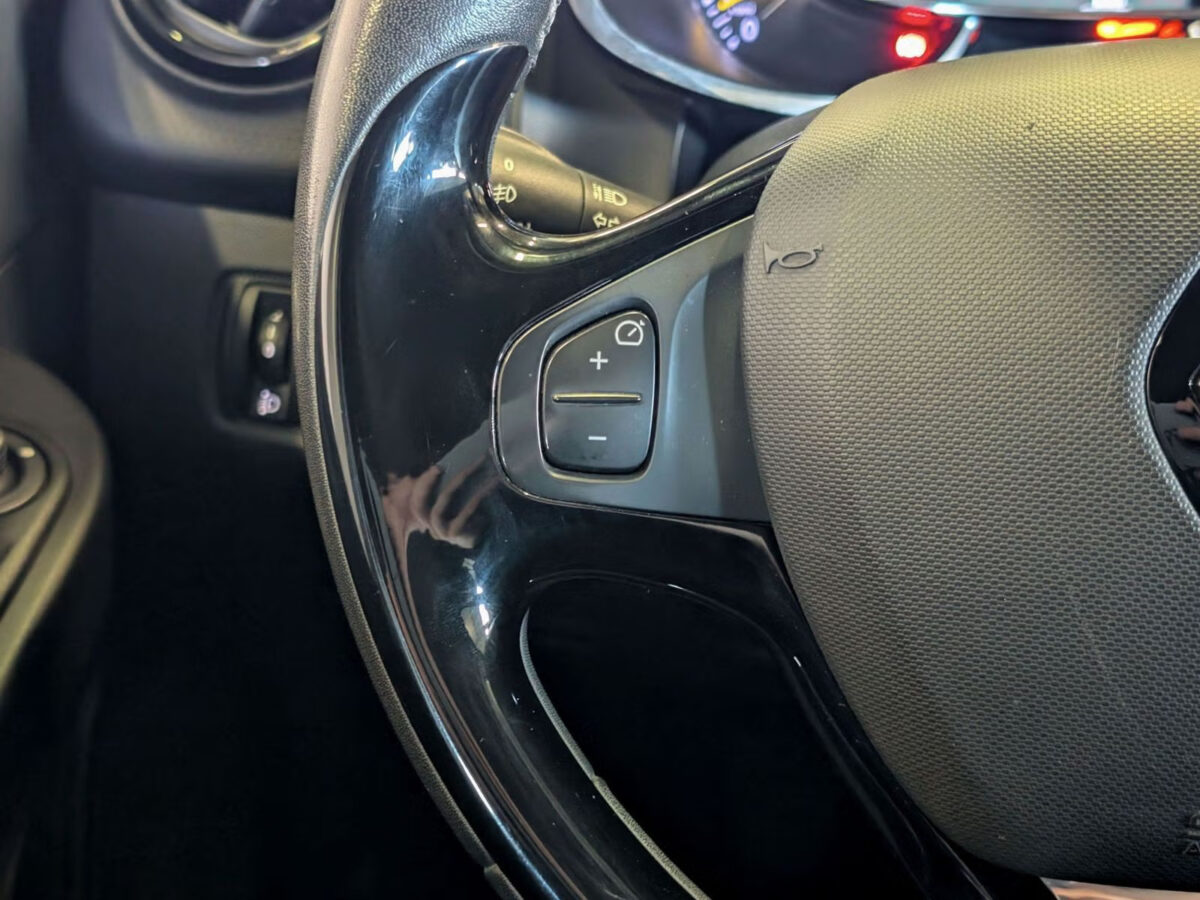 Renault Clio IV TCe 90 Ch Energy eco 2 – Image 5