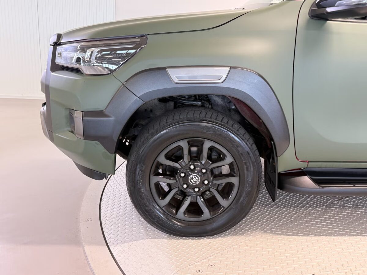 Toyota Hilux 2.8 204 ch D-CAB – Image 34