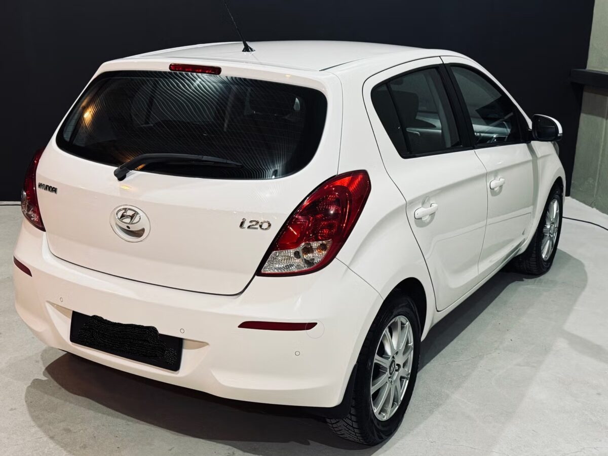 Hyundai i20 1.2 85 Edition Spéciale – Image 22