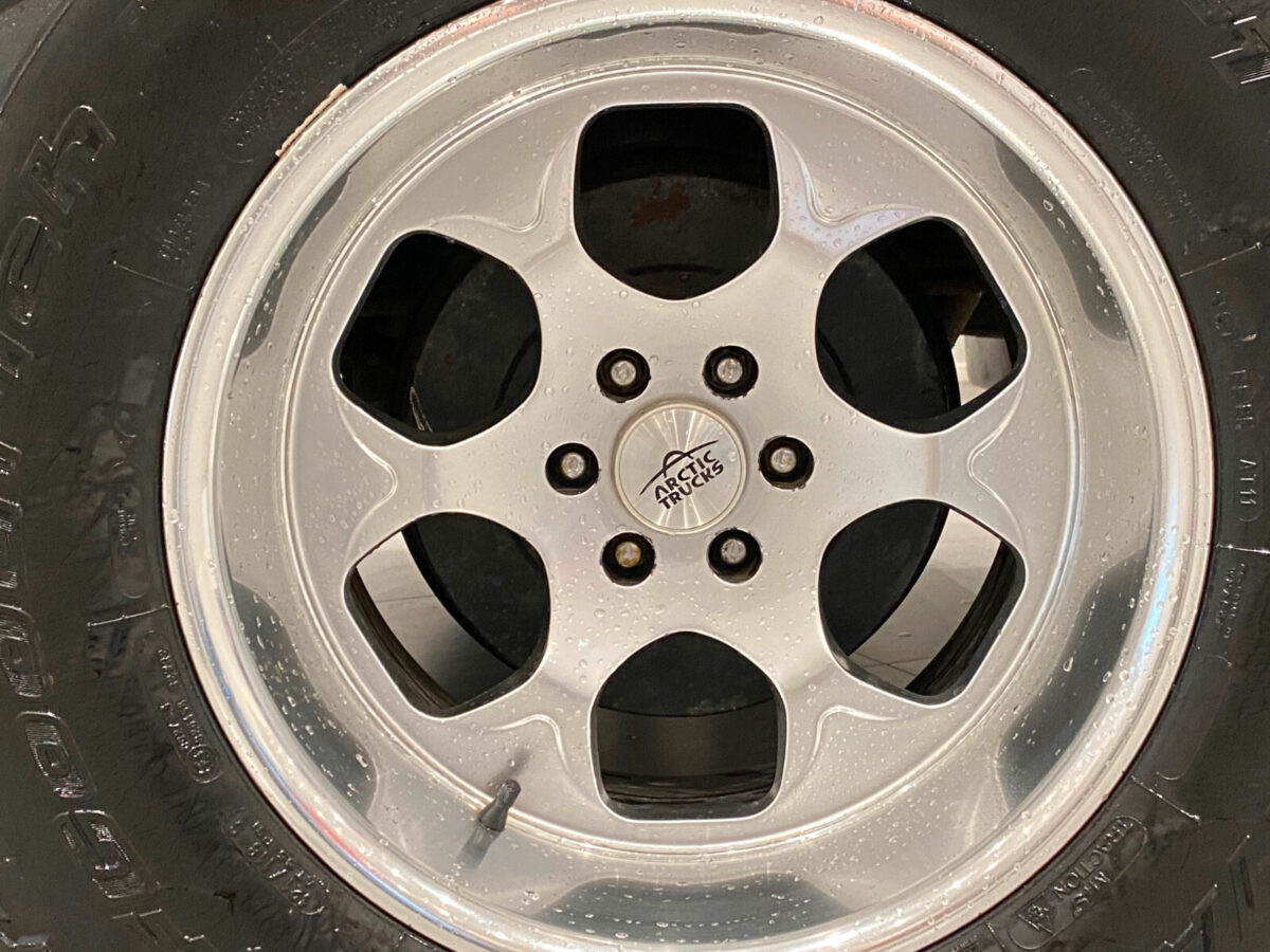 Nissan Navara 2.5DCI/ARCTICTRUCK35"/DOUBLE CABINE/CUIR/TOIT OUVRANT++ (Copie) – Image 22