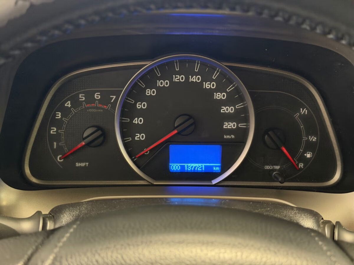 Toyota RAV 4 RAV4 124 D-4D 2WD – Image 6