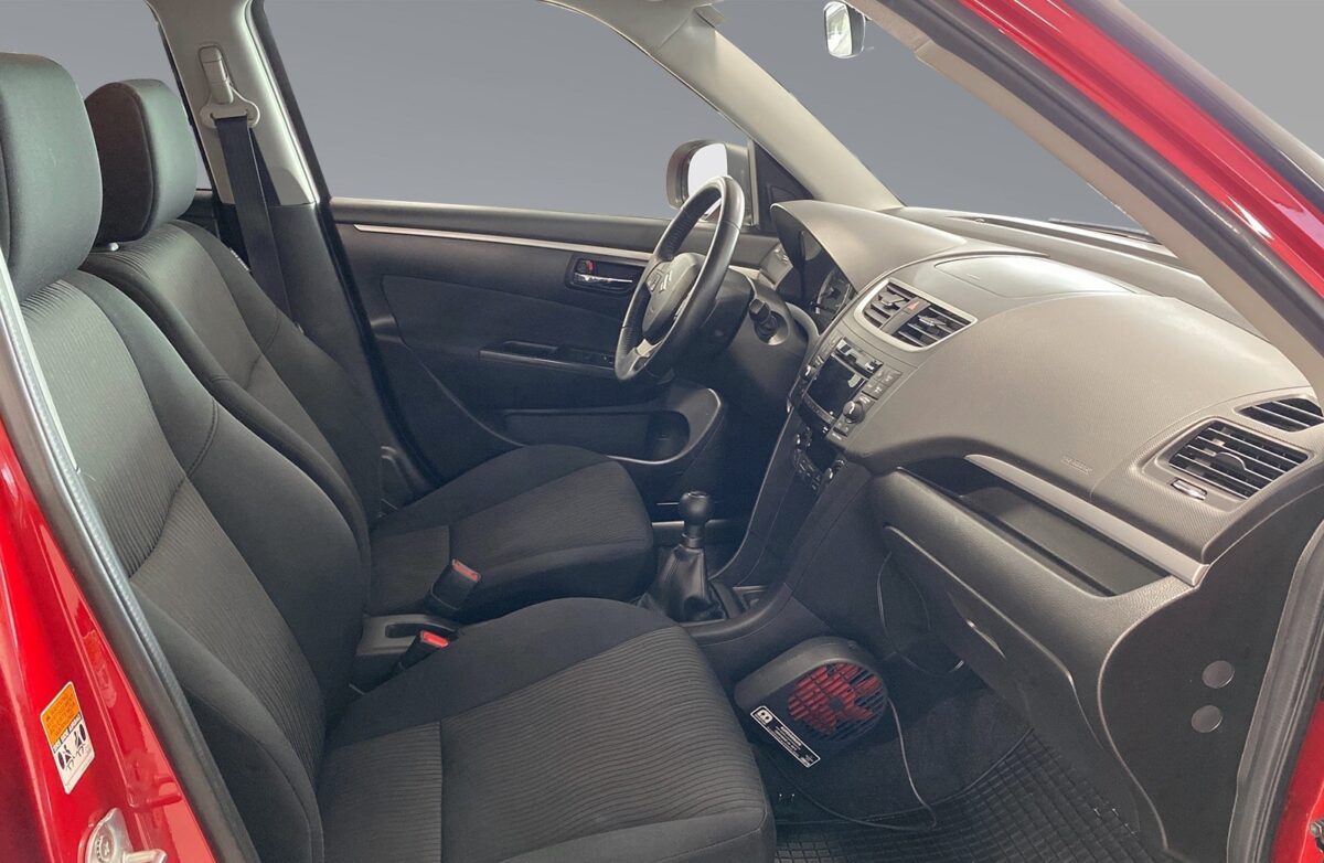 Suzuki Swift 1.2 VVT GLX 4x4 – Image 6