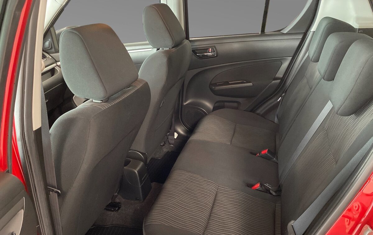 Suzuki Swift 1.2 VVT GLX 4x4 – Image 13